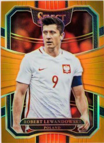 Robert Lewandowski [Orange] #30