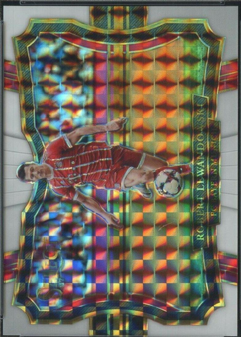 Robert Lewandowski [White] #214