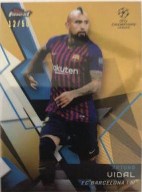 Arturo Vidal [Gold Refractor] #26