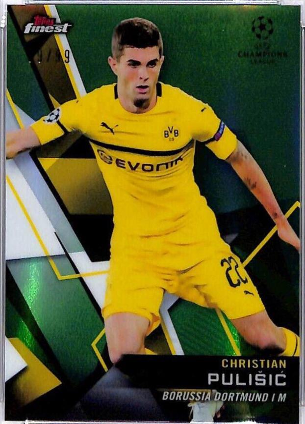 Christian Pulisic [Green Refractor] #90
