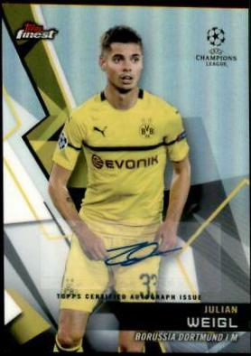 Julian Weigl [Autograph] #18