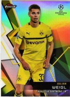 Julian Weigl [Refractor] #18