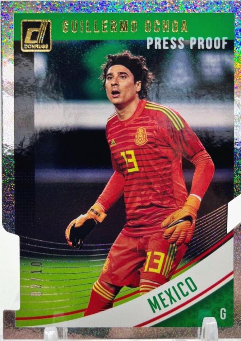 Guillermo Ochoa [Press Proof Gold Die Cut] #153