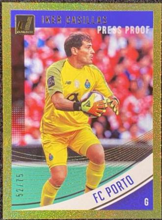 Iker Casillas [Press Proof Gold] #79