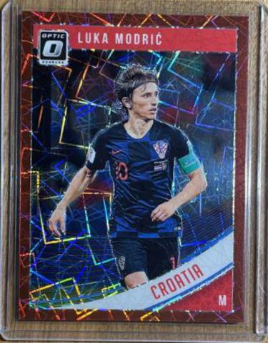Luka Modric [Optic Red Velocity] #116
