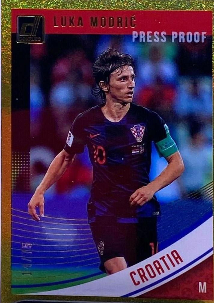 Luka Modric [Press Proof Gold] #116