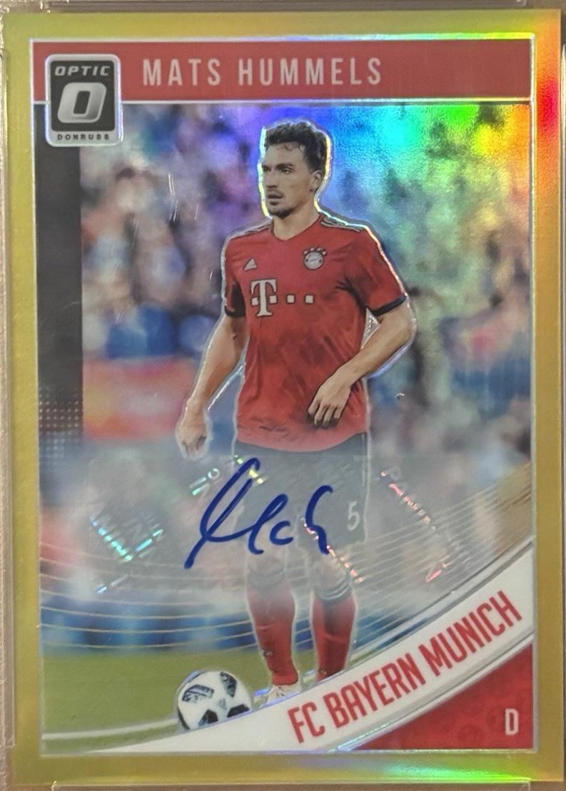 Mats Hummels [Optic Autograph Gold] #22