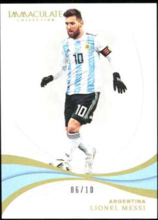Lionel Messi [Gold] #35