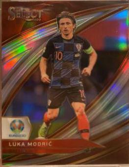 Luka Modric [Silver Prizm] #179