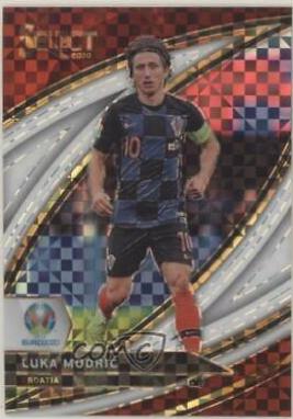 Luka Modric [White Prizm] #179