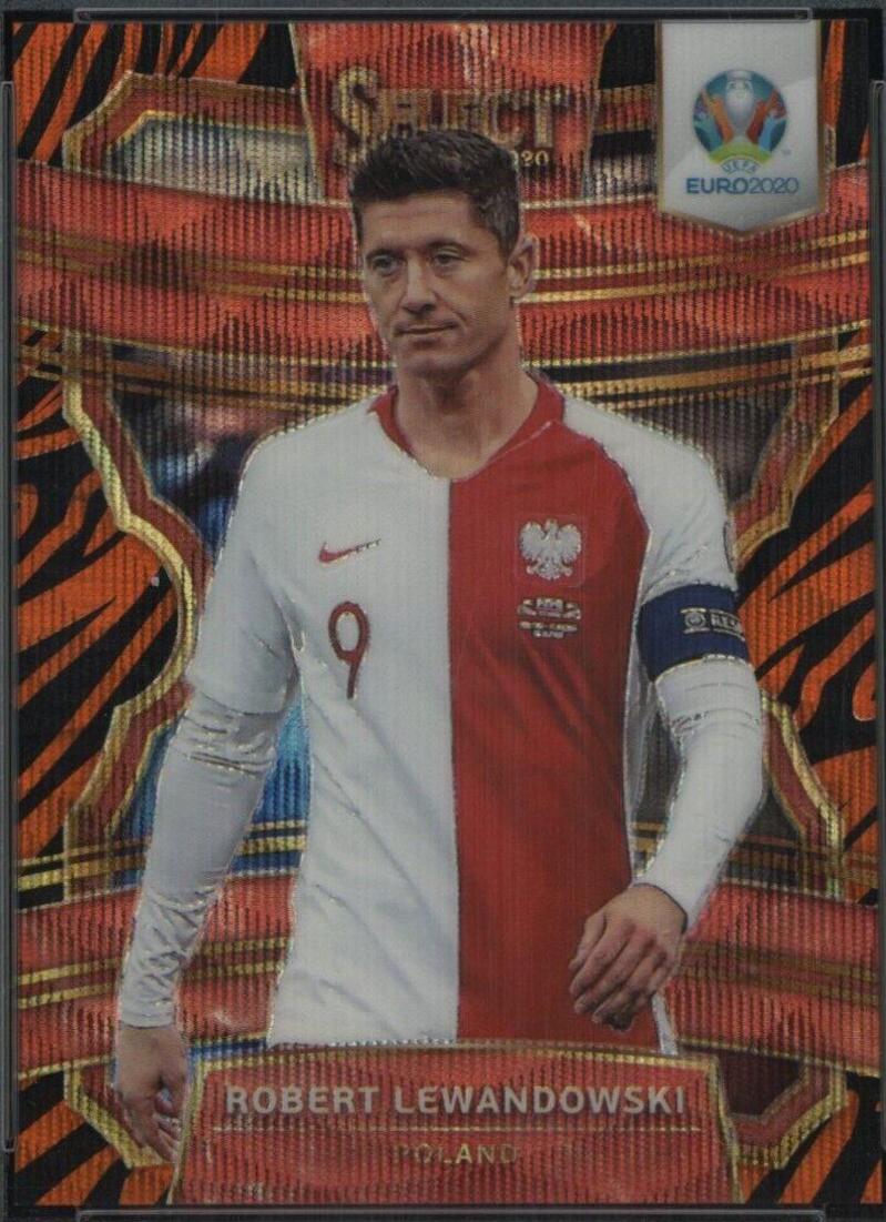 Robert Lewandowski [SP Tiger Prizm] #23