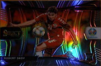 Robert Skov [Silver Prizm] #143