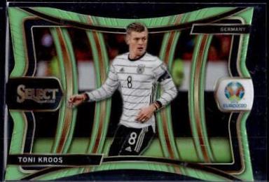 Toni Kroos [Neon Green Die Cut Prizm] #171