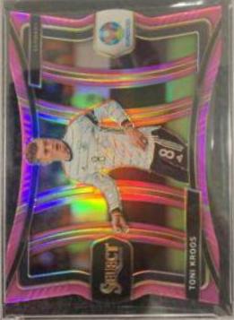 Toni Kroos [Pink Die Cut Prizm] #171