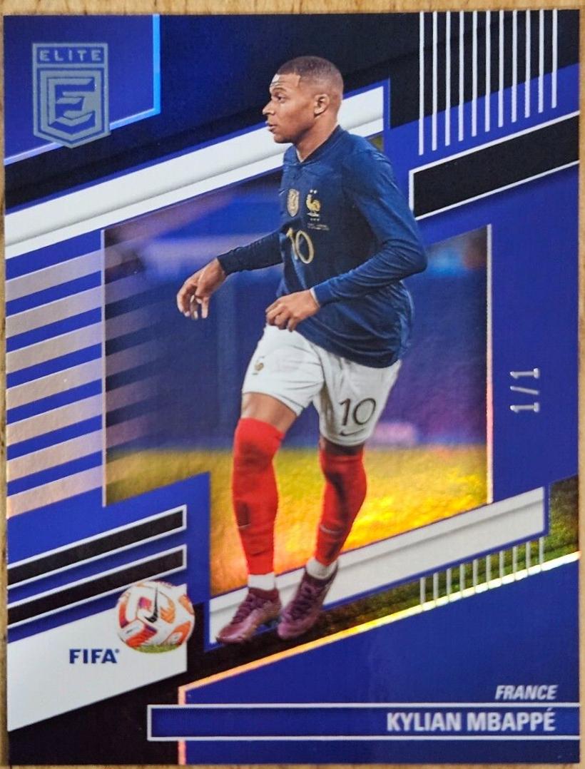 Kylian Mbappe [Black] #85
