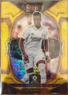 Vinicius Jr. [Gold Mojo] #75