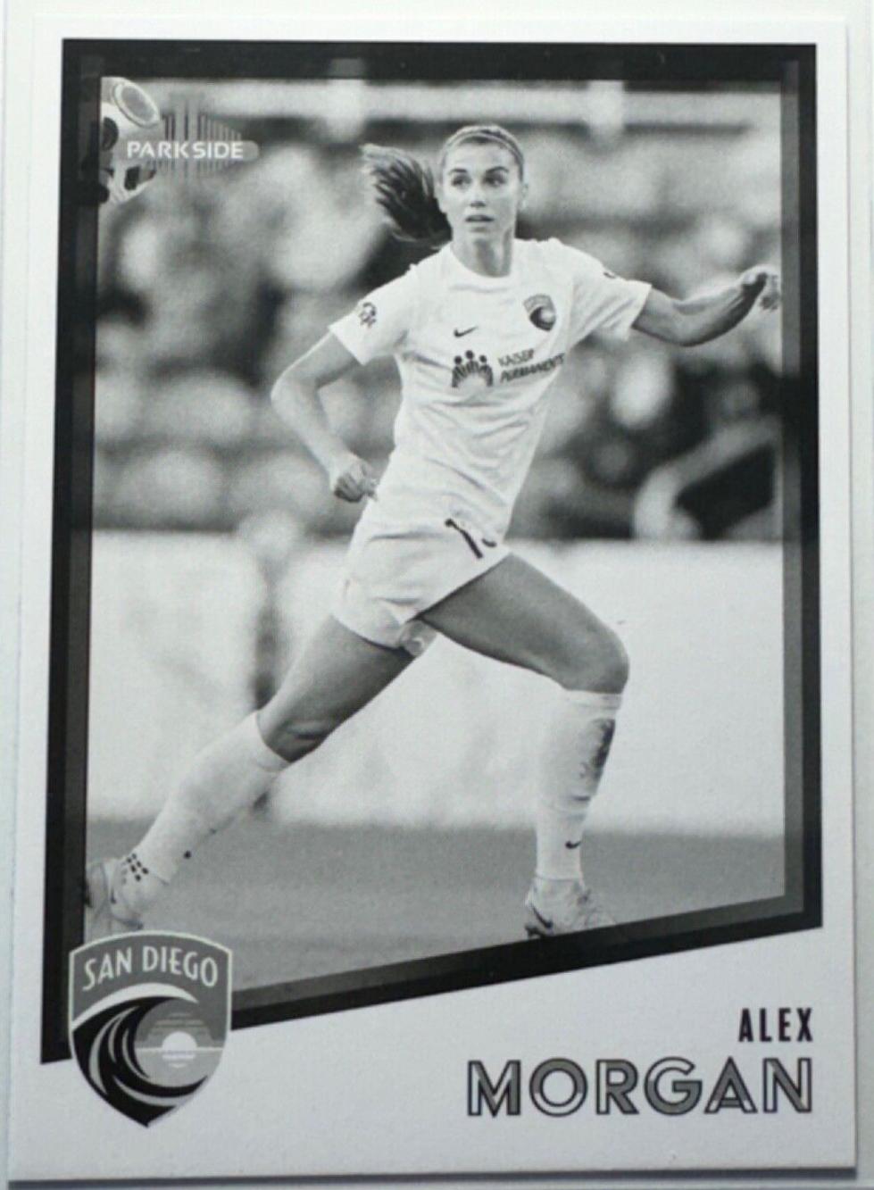 Alex Morgan [Black White] #144