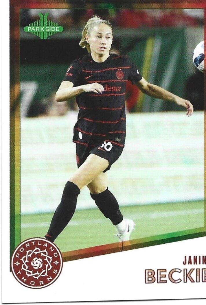 Janine Beckie #68
