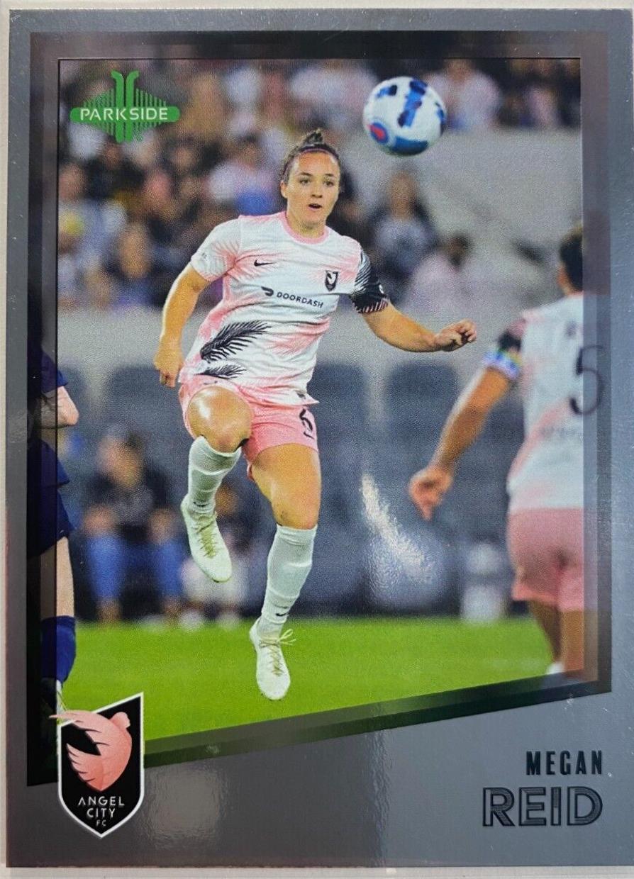 Megan Reid [Foil] #113