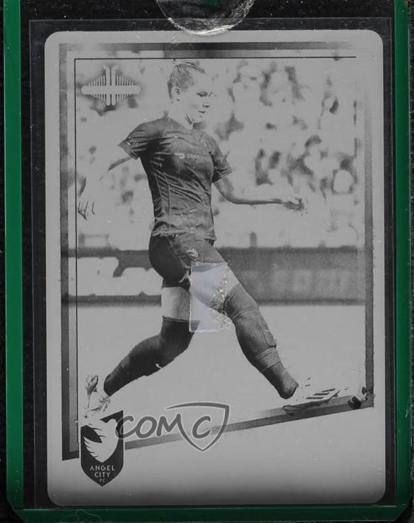 Merritt Mathias [Black White] #15