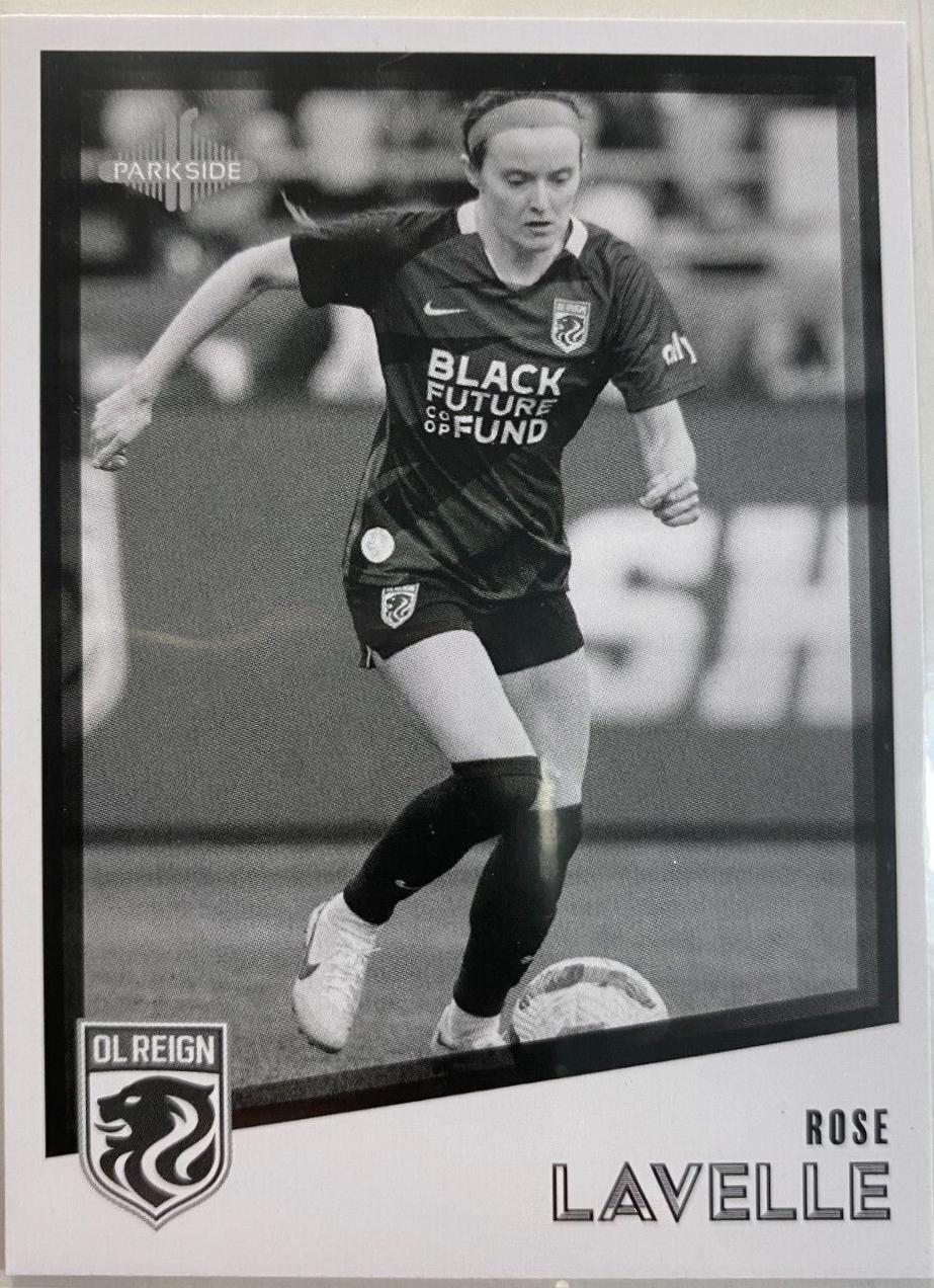 Rose Lavelle [Black White] #31
