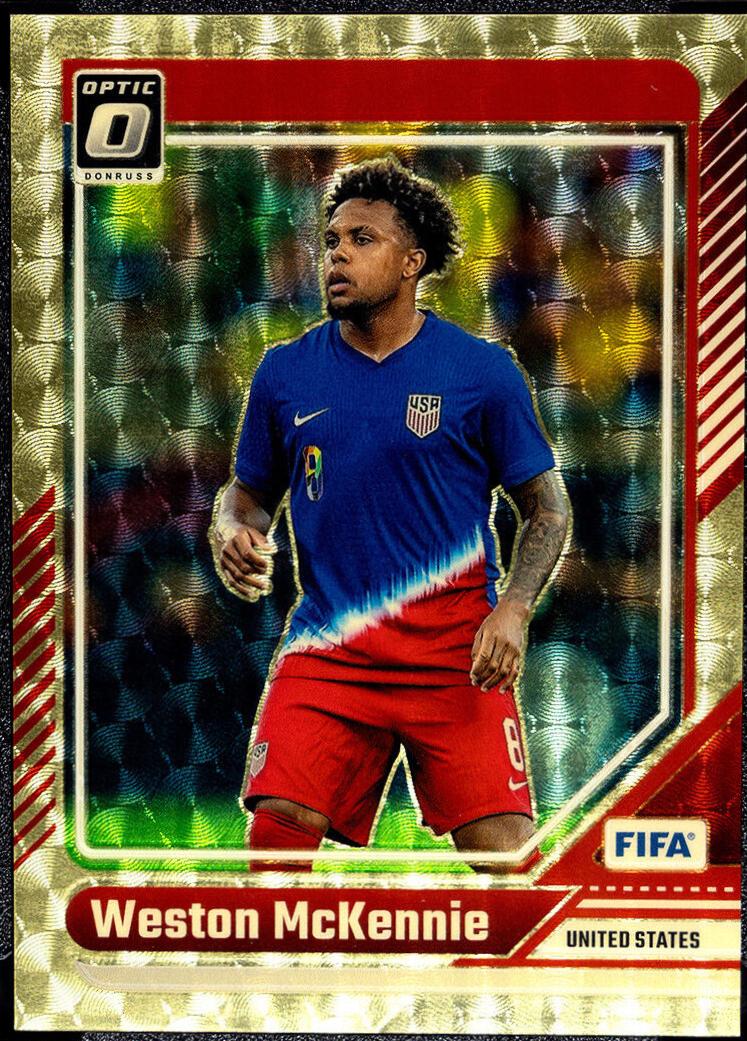 Weston McKennie [Gold Power Optic] #12