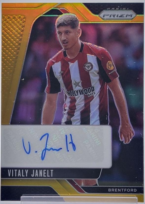 Vitaly Janelt [Gold] #18