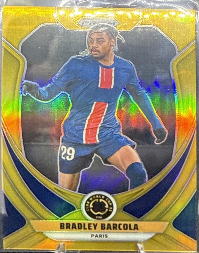 Bradley Barcola [Gold] #27