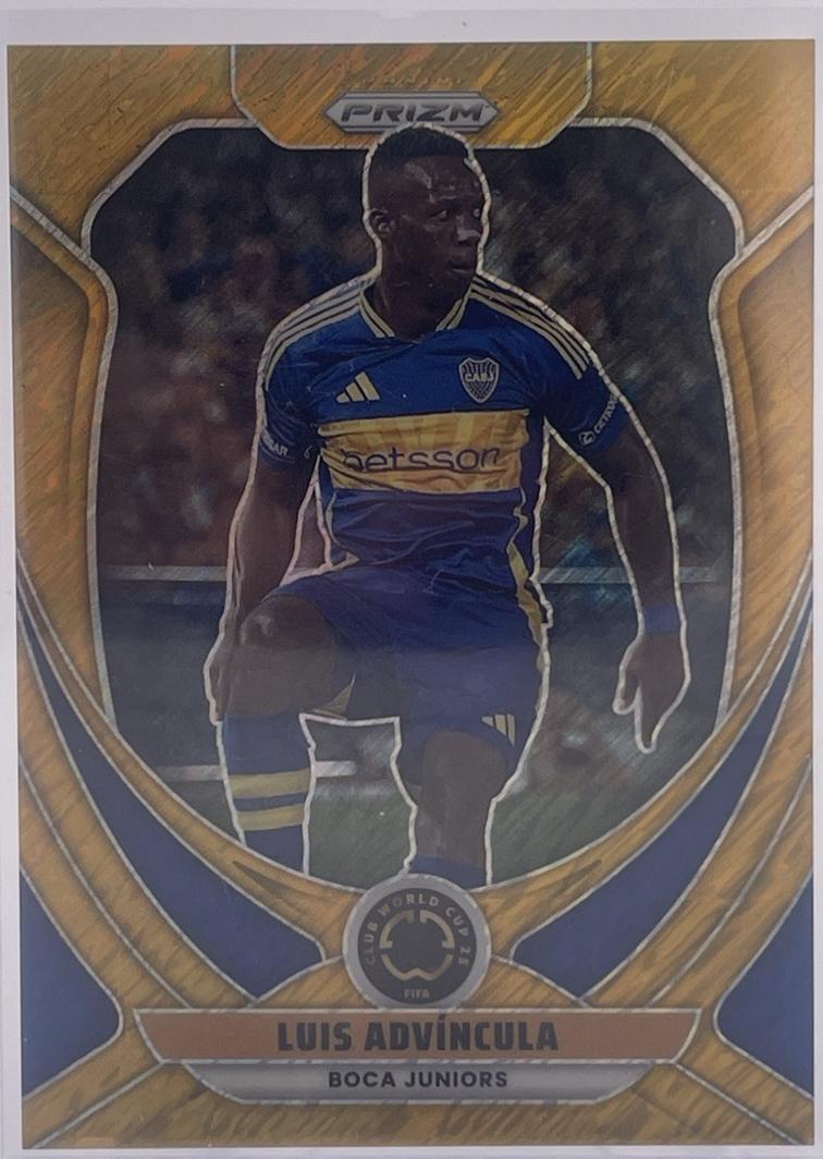 Luis Advincula [Gold Shimmer] #35
