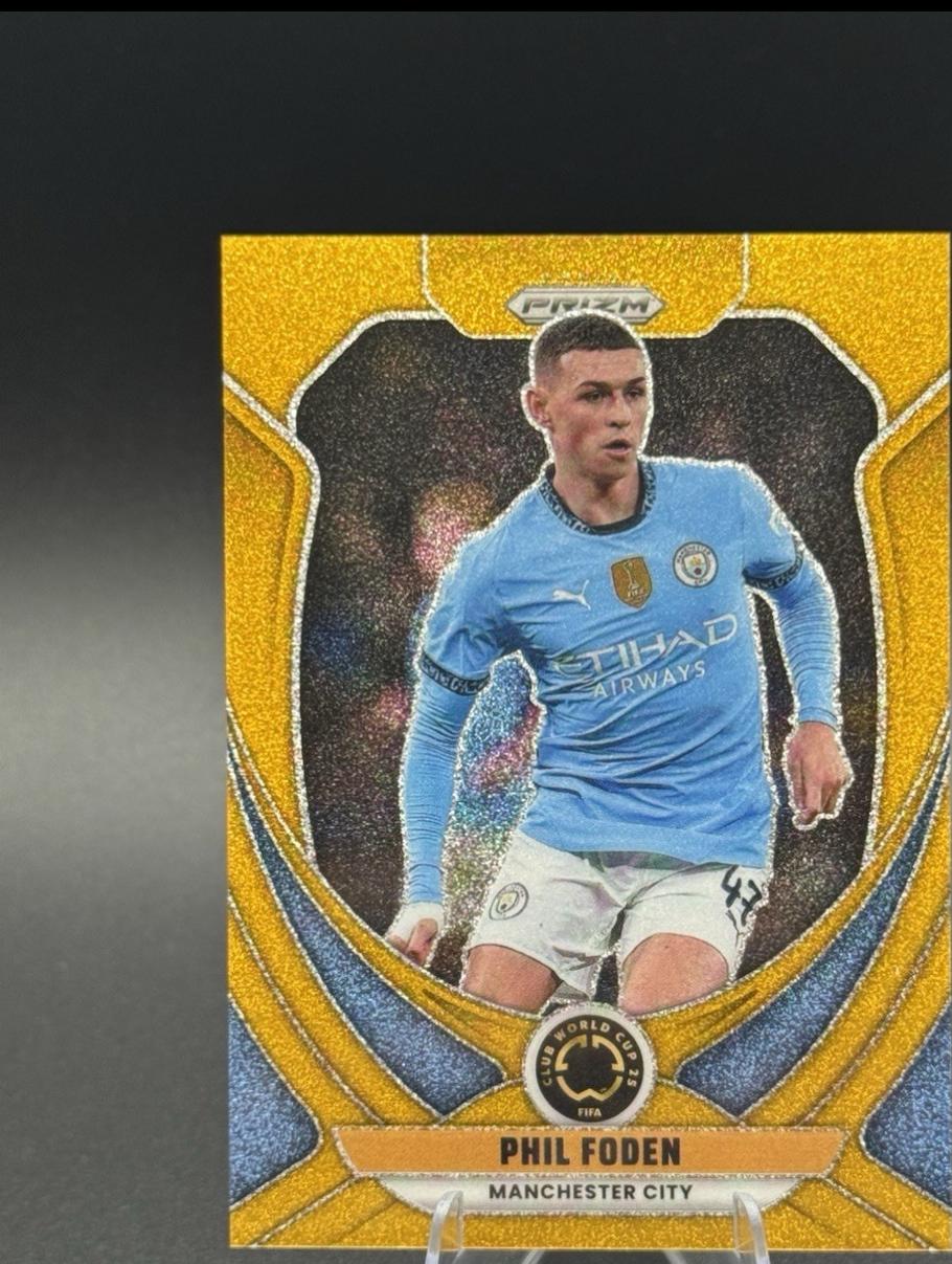 Phil Foden [Gold Glitter] #142