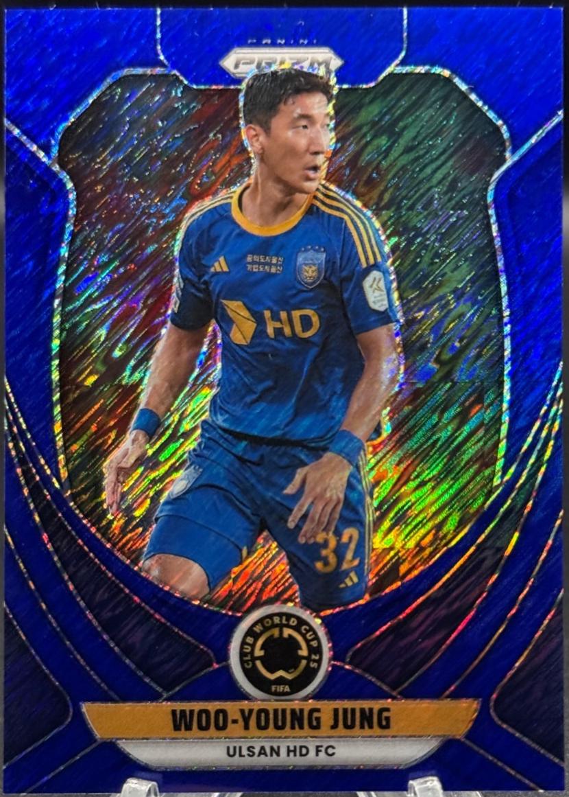 Woo-young Jung [Blue Shimmer] #193
