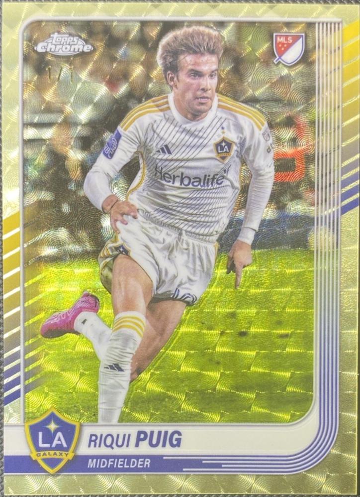 Riqui Puig [Refractor] #93