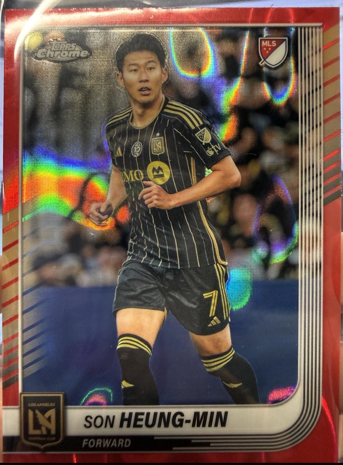 Son Heung-Min [Red Wave Refractor] #68