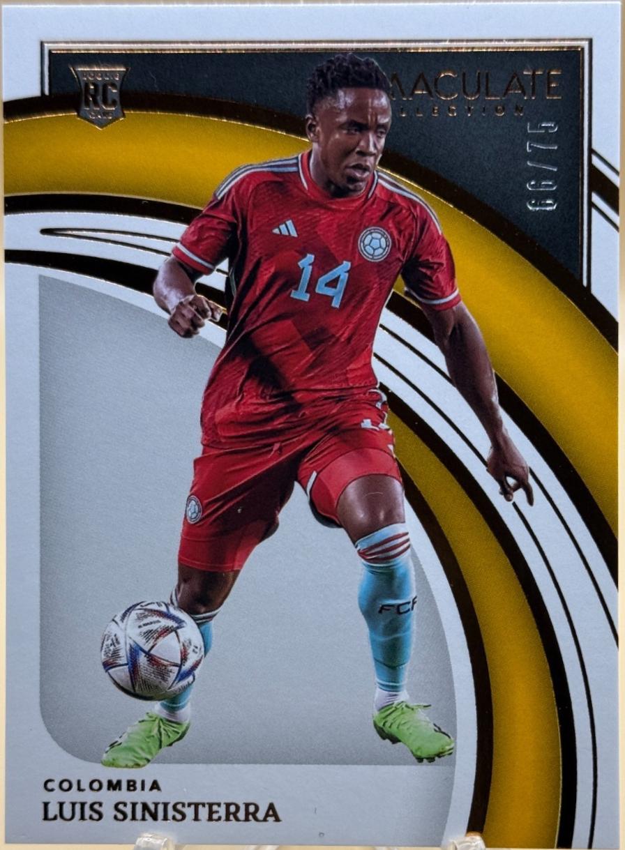 Luis Sinisterra #52