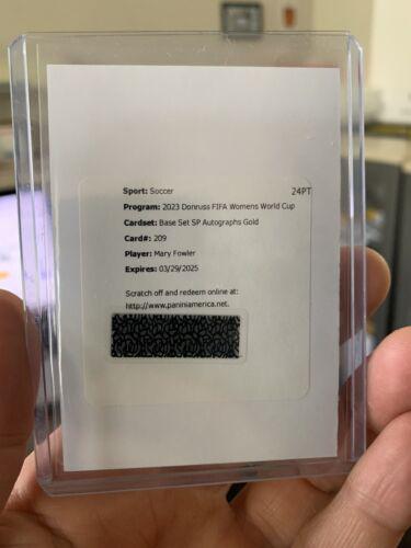 Mary Fowler [Gold Autograph] #209