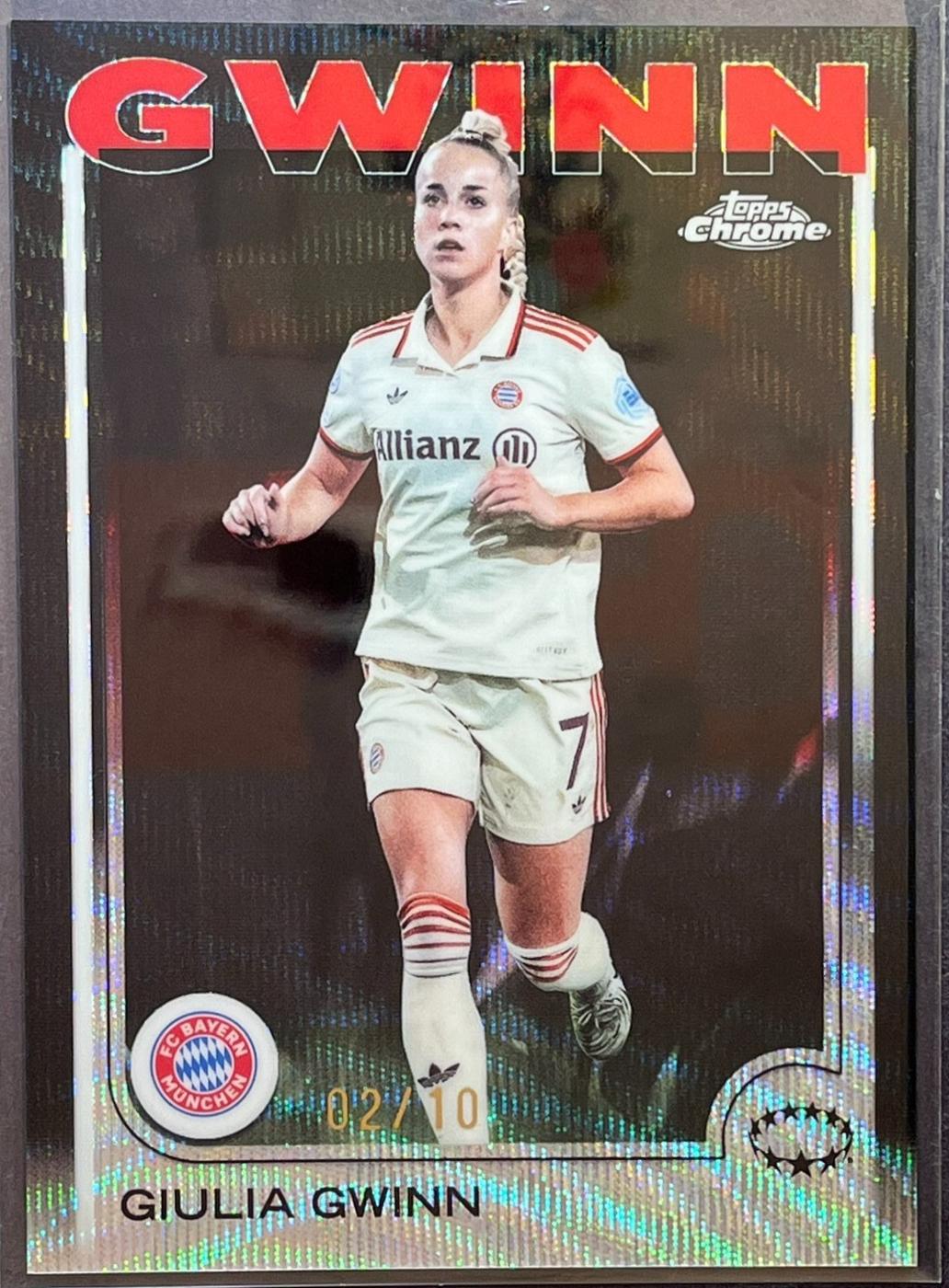 Giulia Gwinn [Black Wave Refractor] #22