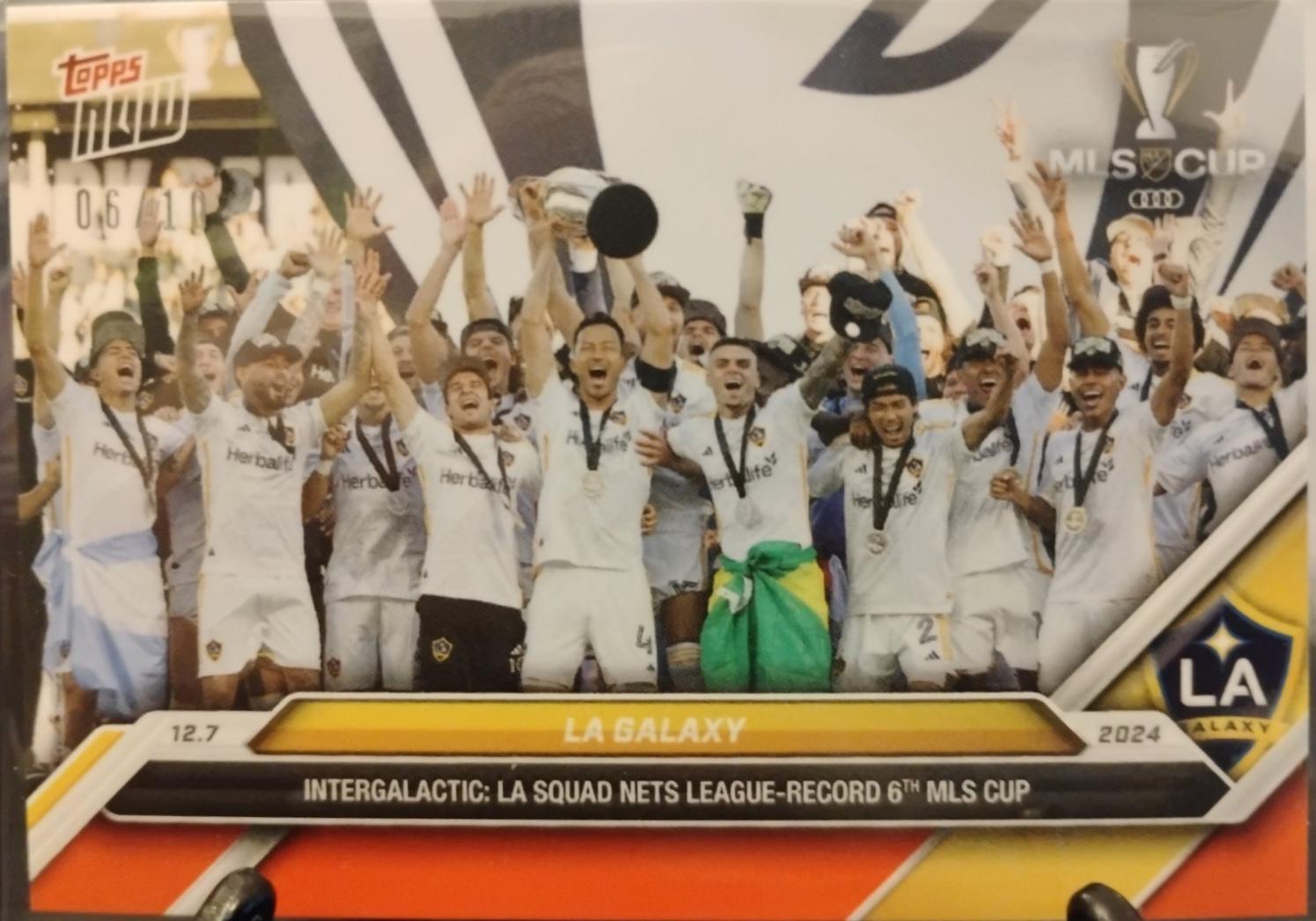 LA Galaxy [Red] #175