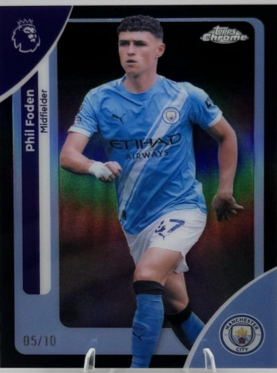 Phil Foden [Black Refractor] #124