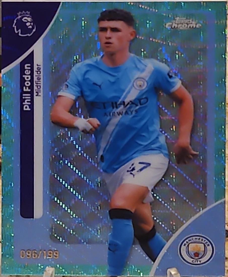 Phil Foden [Aqua Wave Refractor] #124