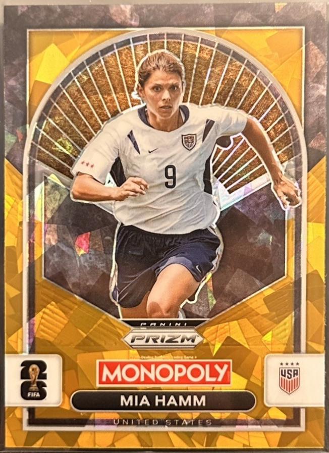 Mia Hamm [Gold Cracked Ice] #91