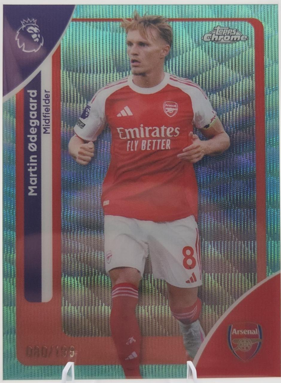Martin Odegaard [Aqua Wave Refractor] #12