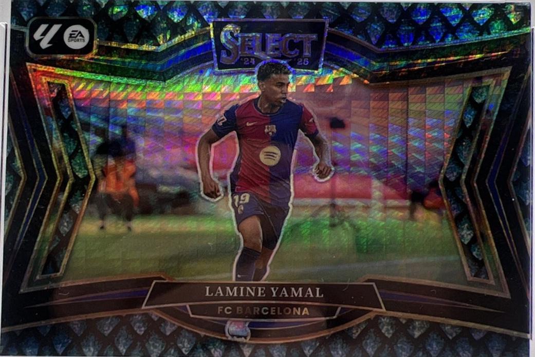 Lamine Yamal [Jade Dragon Scale] #214