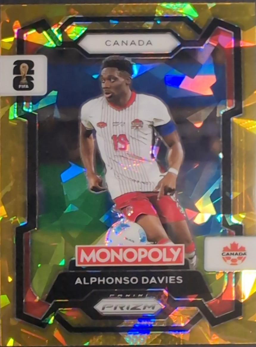 Alphonso Davies [Gold Cracked Ice] #78