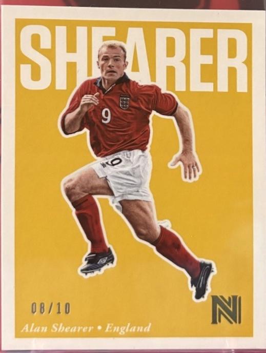 Alan Shearer [Gold] #24