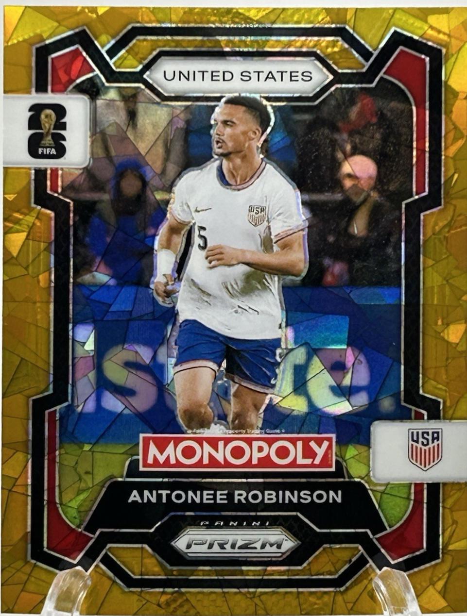 Antonee Robinson [Gold Cracked Ice] #52