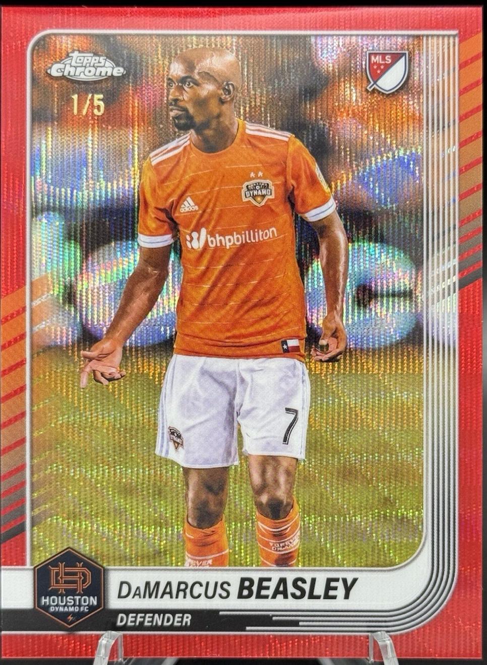 DaMarcus Beasley [Red Wave Refractor] #122
