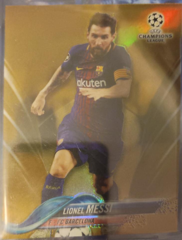 Lionel Messi [Gold Refractor] #1