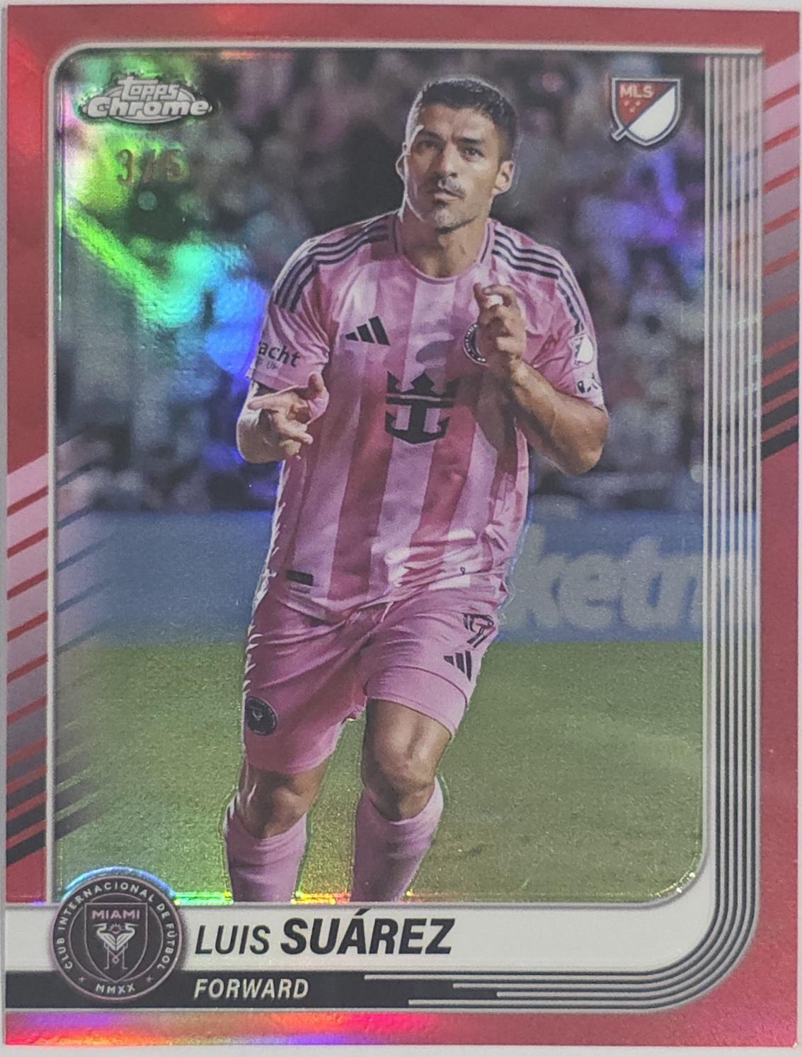 Luis Suarez [Red Refractor] #31