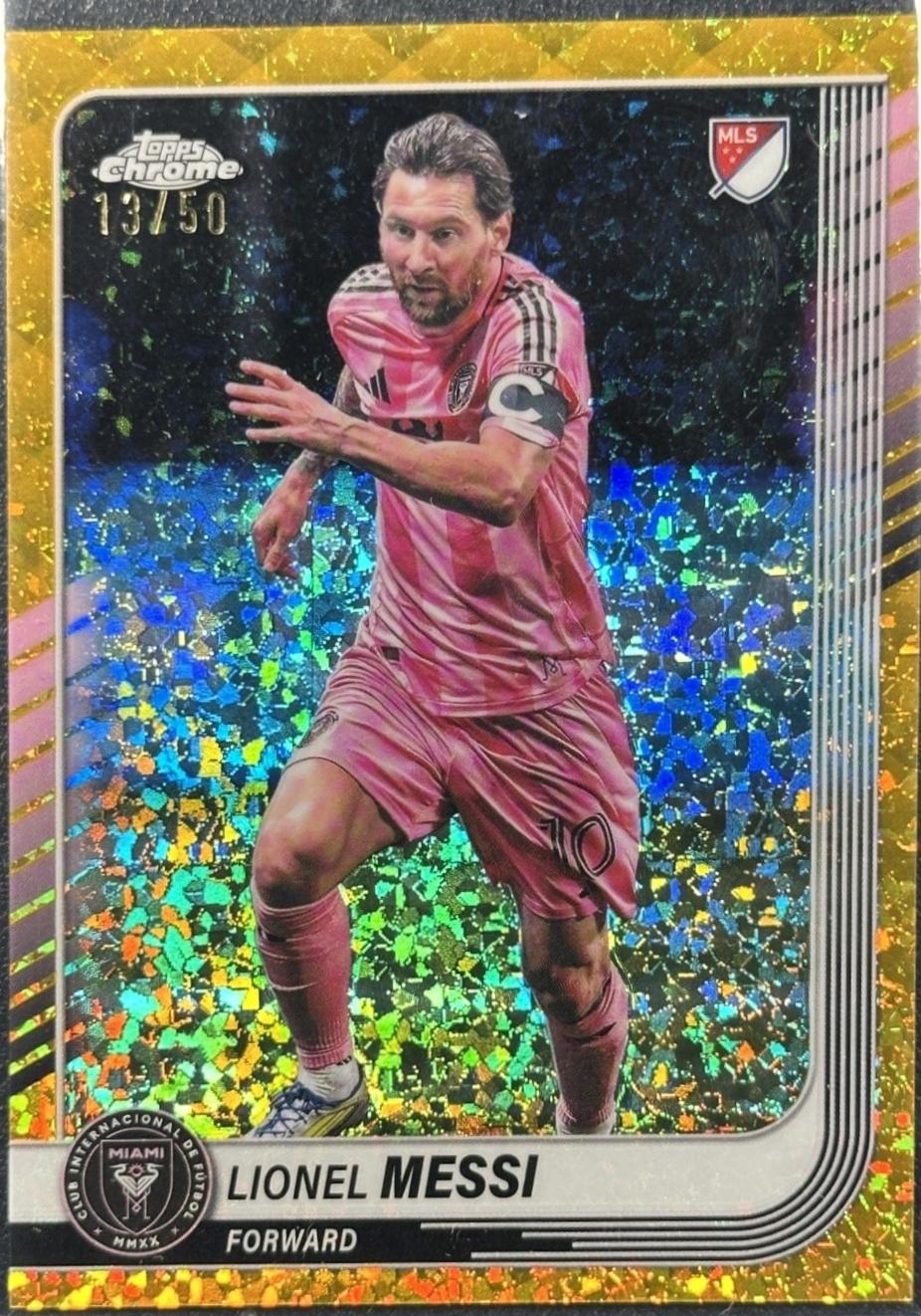 Lionel Messi [Gold Mini-Diamonds Refractor] #10
