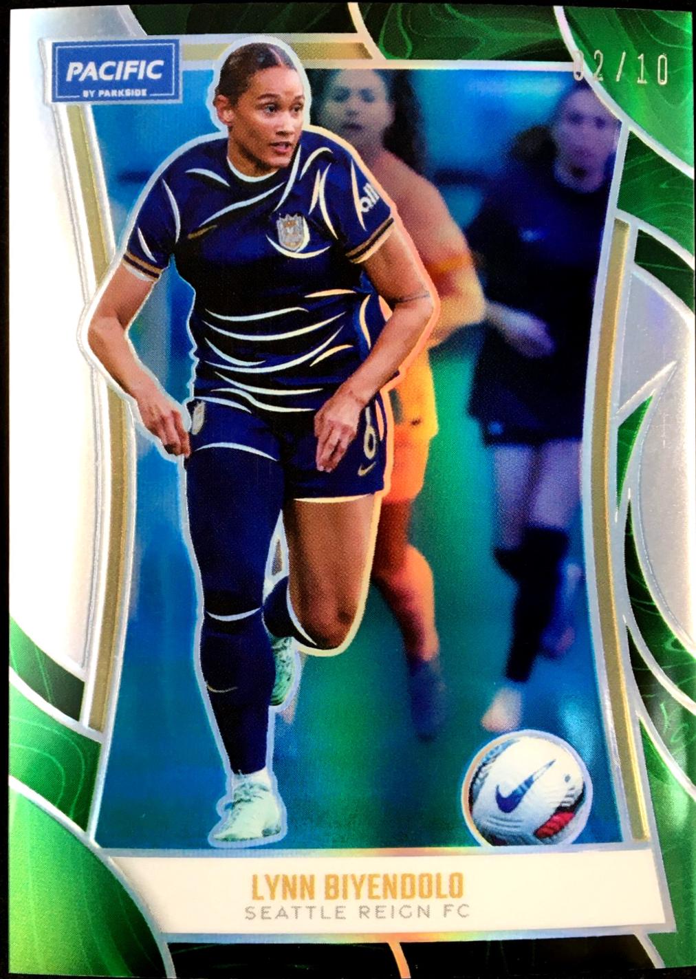 Lynn Biyendolo [Green] #6
